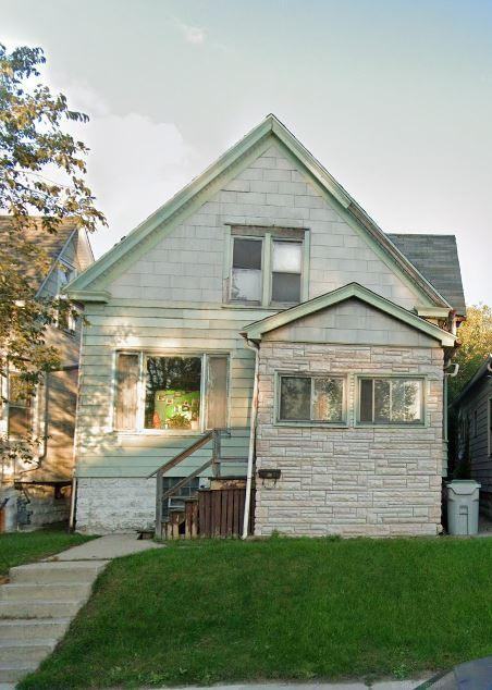 2446 S 35th St - Photo 2 of 2