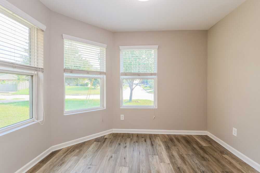 9969 Kingfisher Dr - Photo 7 of 17