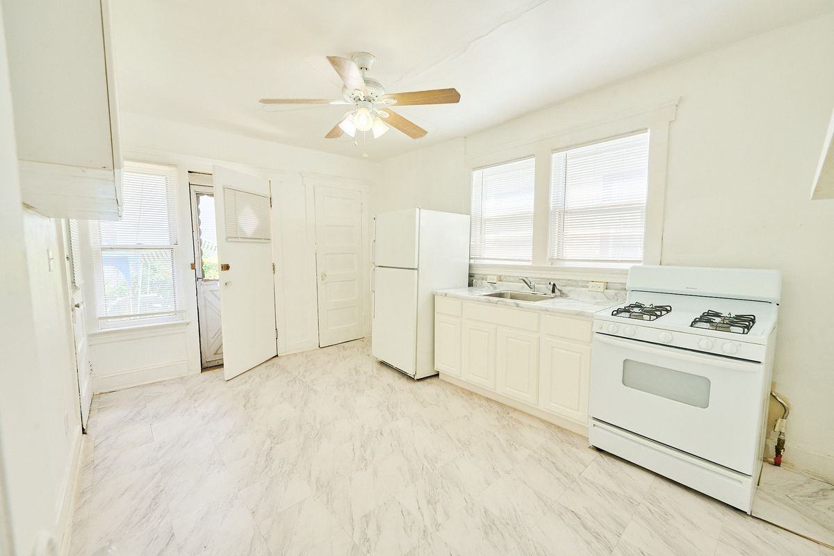 175 Madison Ave ##1 - Photo 3 of 4