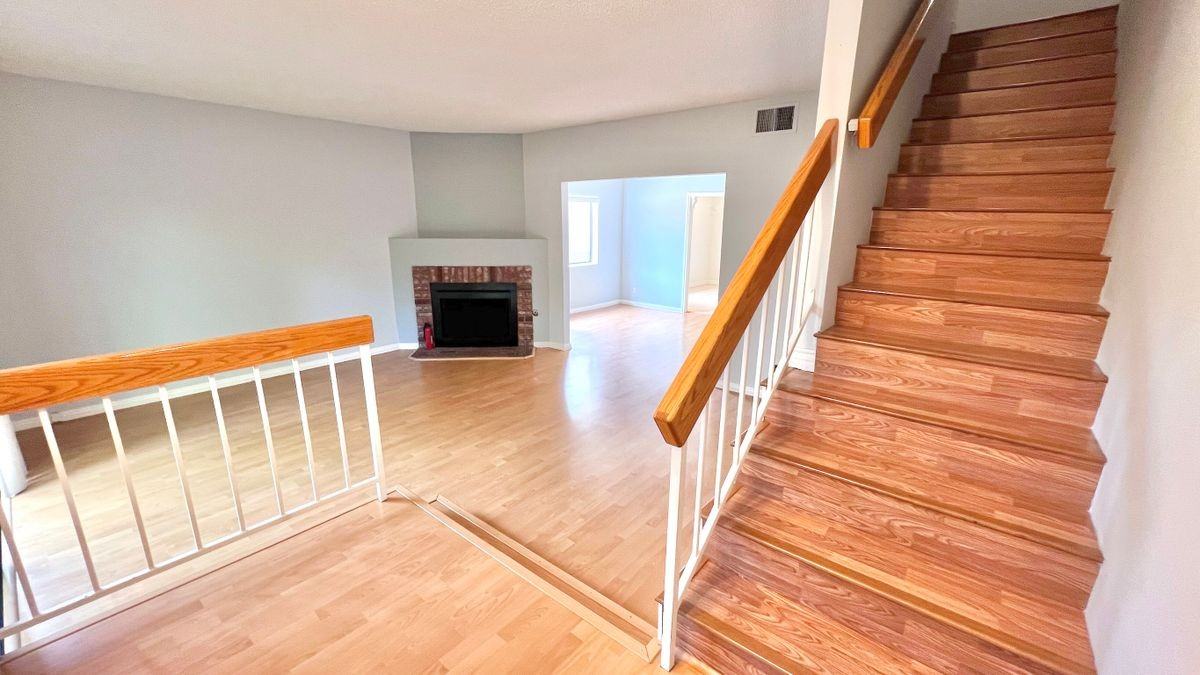 15061 Sherman Way ##A - Photo 3 of 26