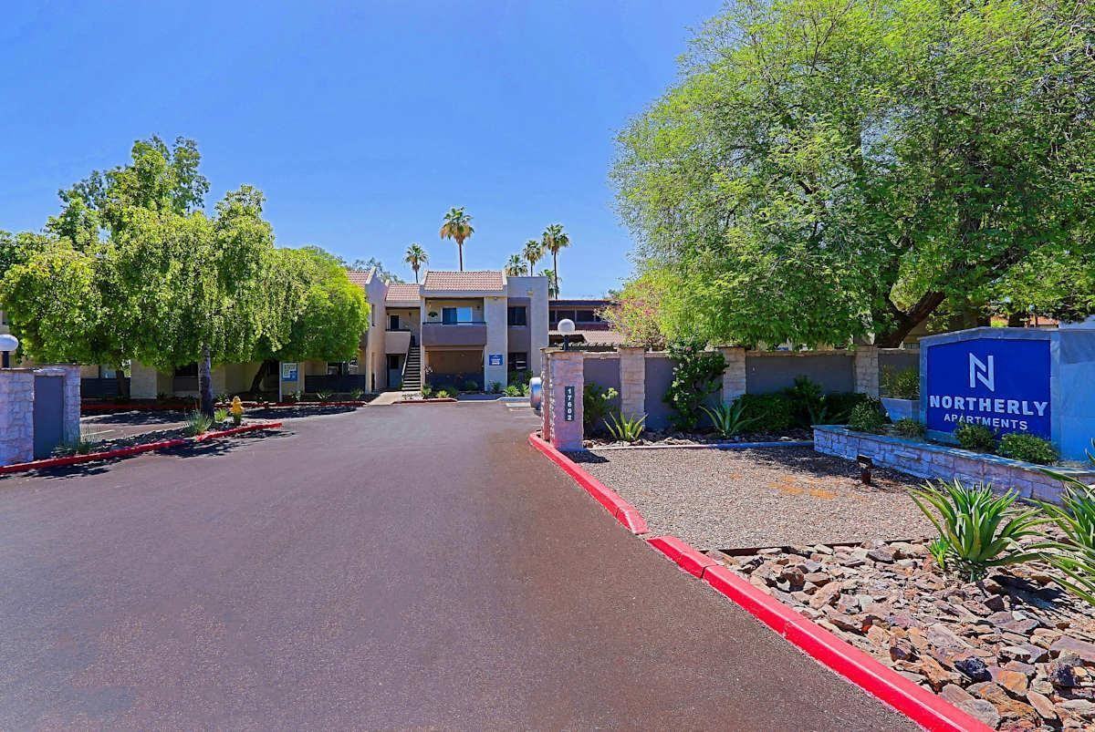 17602 N Cave Creek Rd - Photo 3 of 41