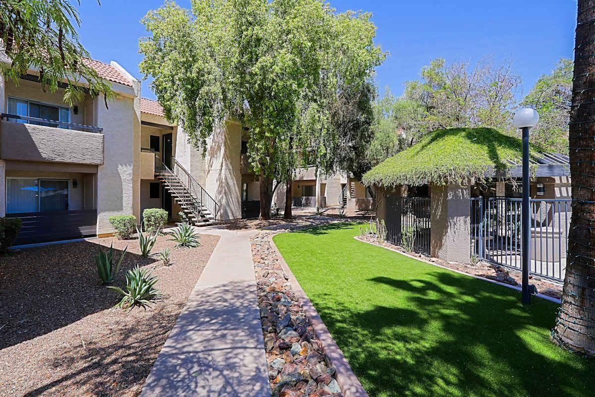 17602 N Cave Creek Rd - Photo 2 of 41