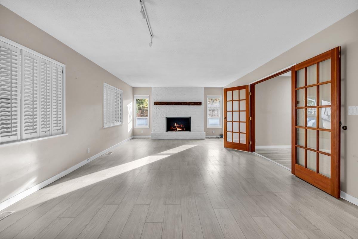 314 Moyne Drive - Photo 2 of 21