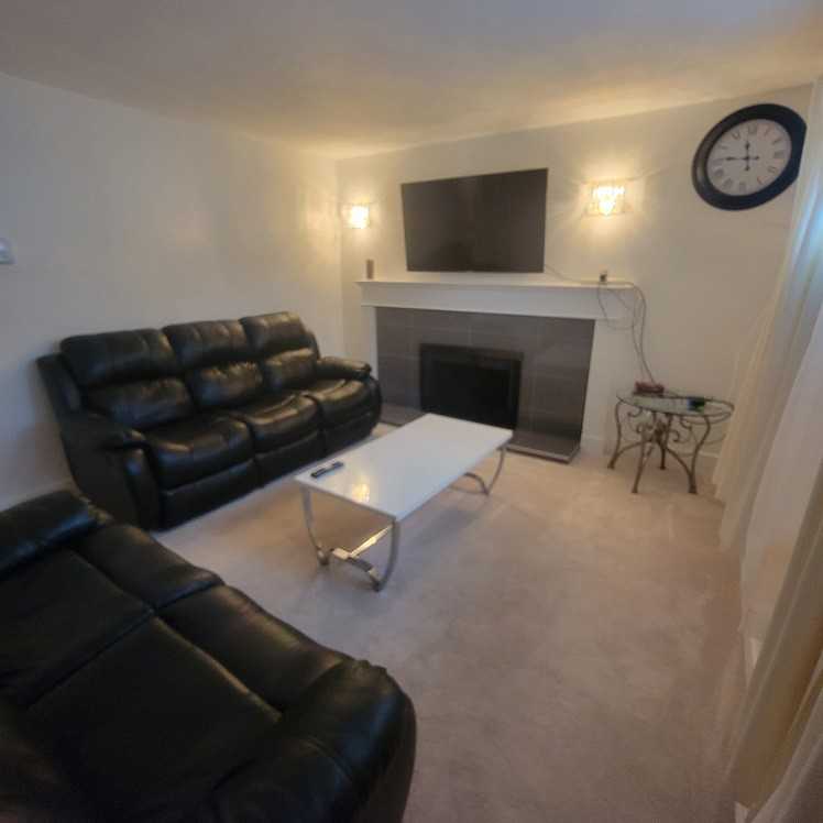 1112 Sprice Avenue - Photo 7 of 23