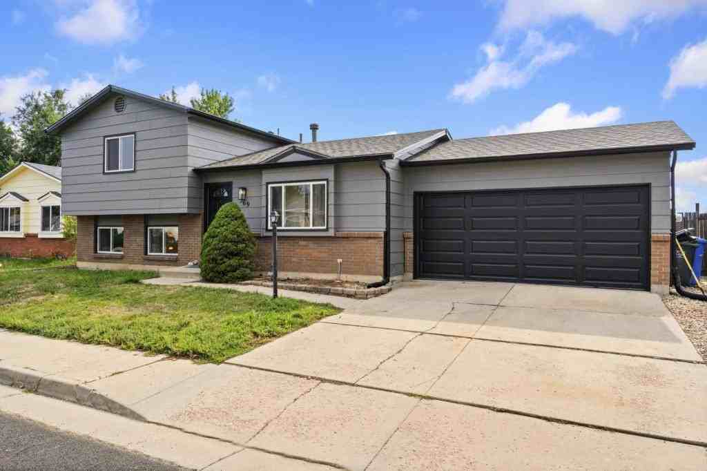 569 S Edinburgh Dr - Photo 2 of 21