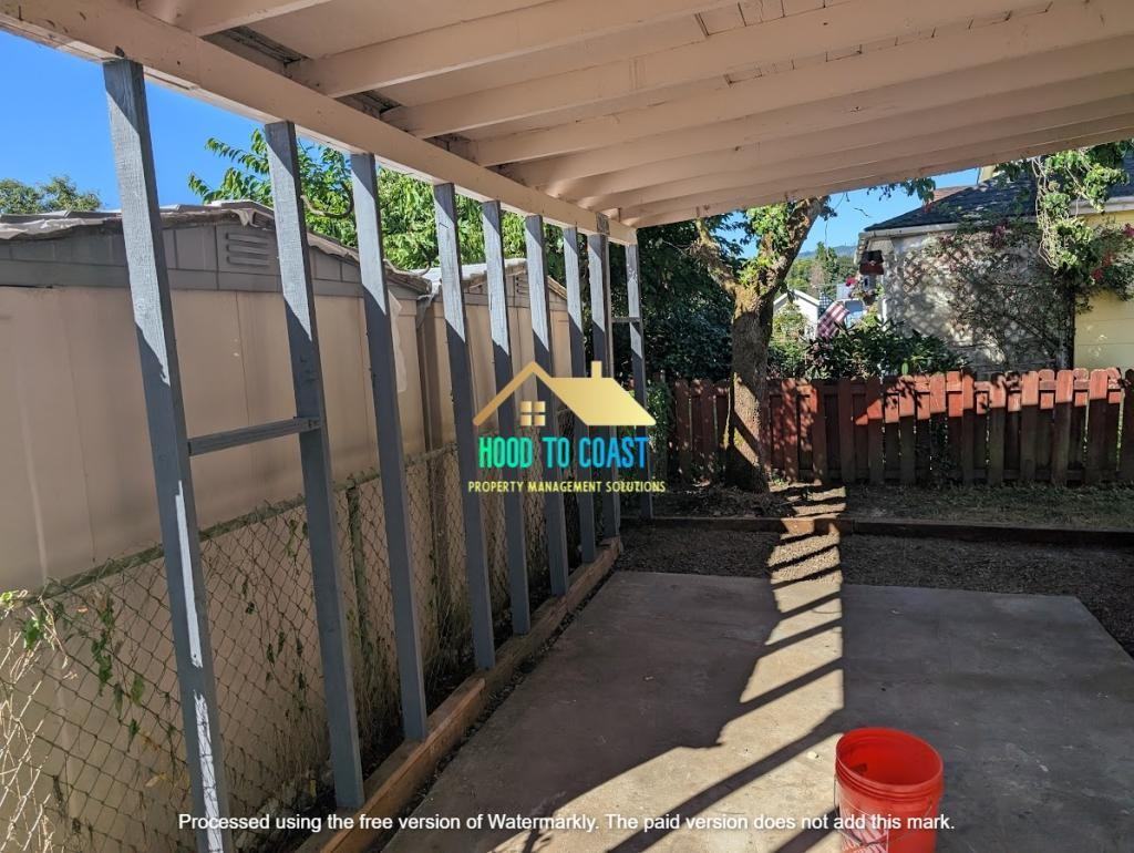 49235 Lower Columbia River Highway - Photo 2 of 10