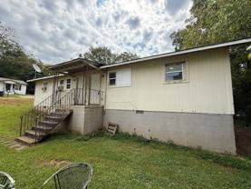 721 English St #B - Photo 1 of 1