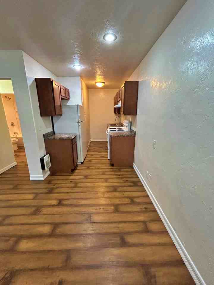 5063 Clairemont Mesa Boulevard #3E - Photo 4 of 5