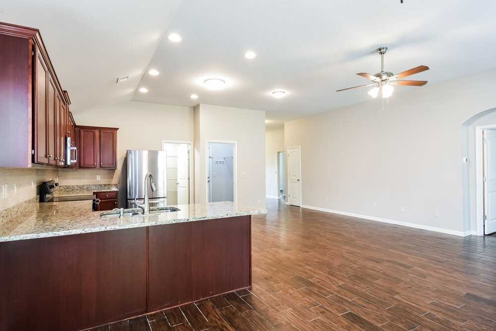165 Renford Rd - Photo 7 of 16