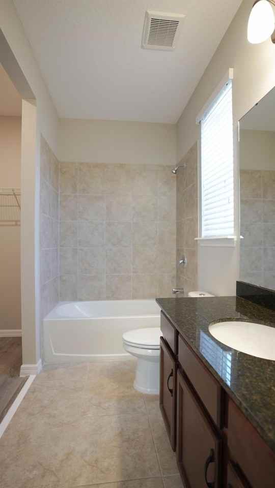 12663 Salomon Cove Dr - Photo 3 of 10