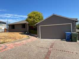 featured image of 1320 El Curtola Blvd