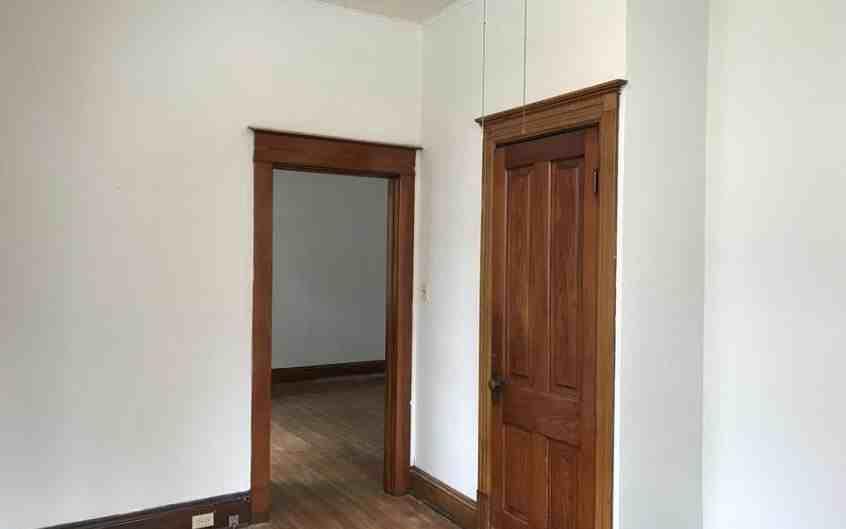 1112 S Fell Ave Apt 1n - Photo 4 of 17