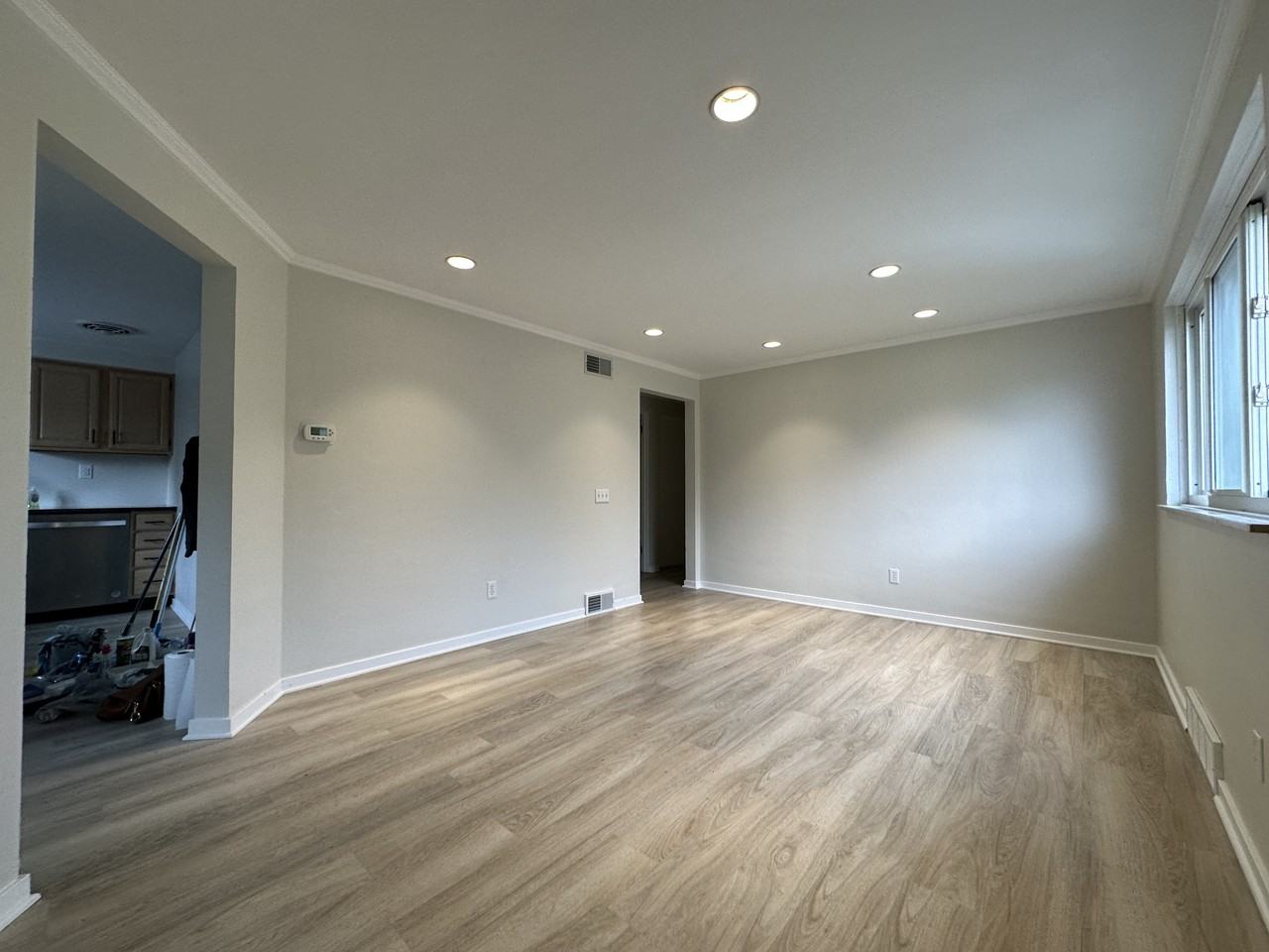 152 Elmwood Dr #NA - Photo 3 of 14