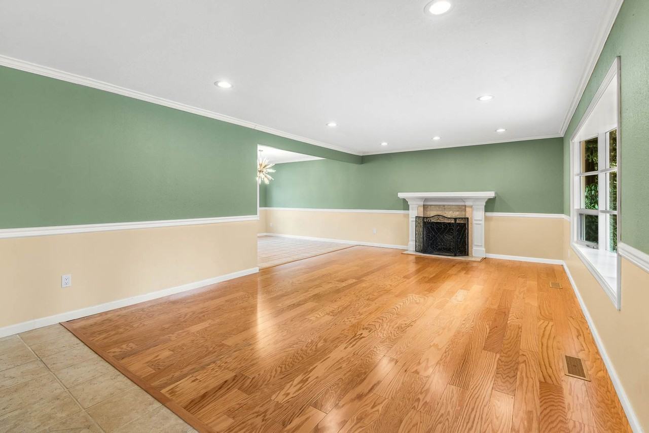 18122 Ne 127th St - Photo 4 of 29