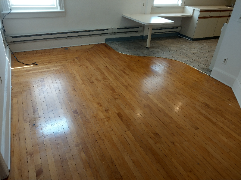 83 Main St - Photo 6 of 9