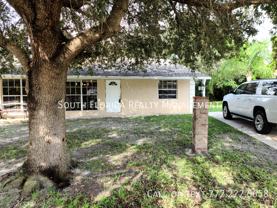 395 Se Norfolk Blvd - Photo 1 of 1