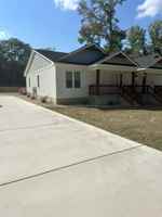 featured image of 134 N Clarendon Dr