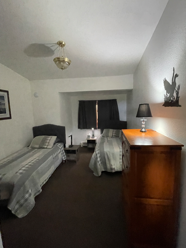 1125 Angler Dr - Photo 2 of 8