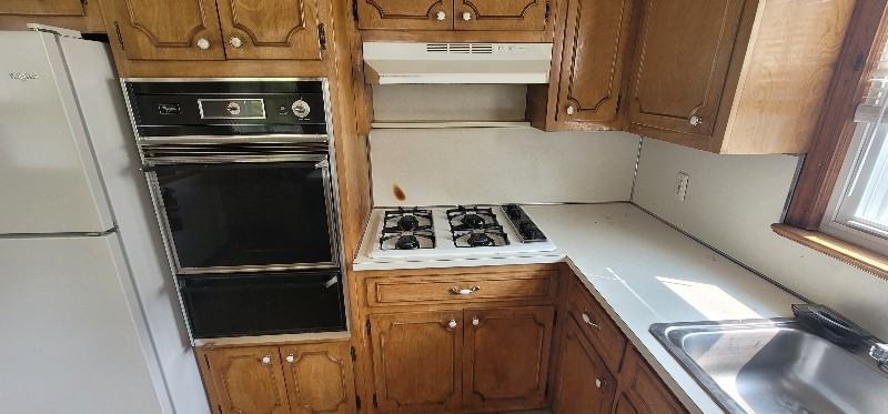 22 Ryle Ave 1st Fl - Photo 3 of 21