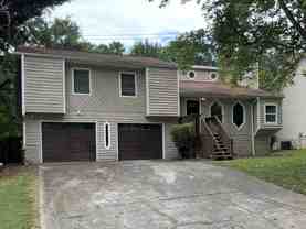 2742 Mountbery Dr - Photo 1 of 1