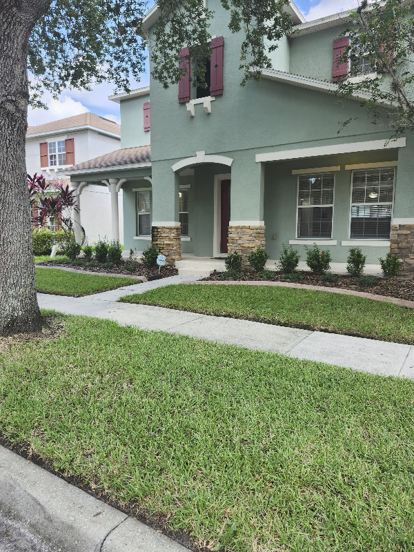 13667 Phoenix Dr - Photo 2 of 20