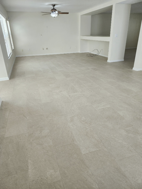 13667 Phoenix Dr - Photo 5 of 20