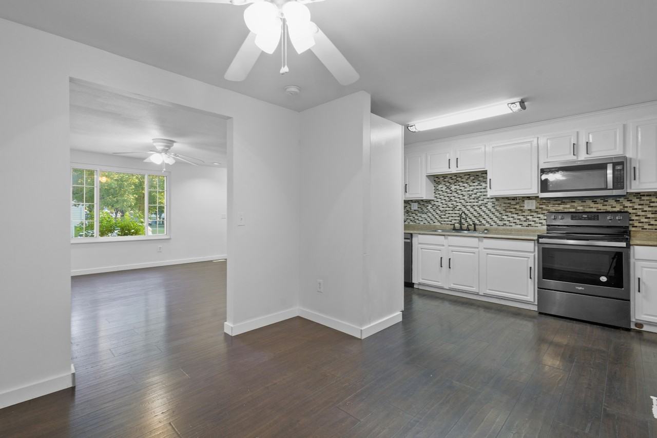 4638 Vallejo Drive - Photo 7 of 16