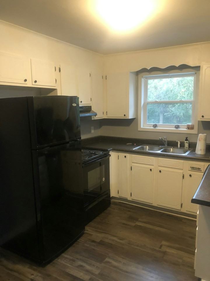 2406 Markwood Lane Southeast, Unit D - Photo 2 of 4