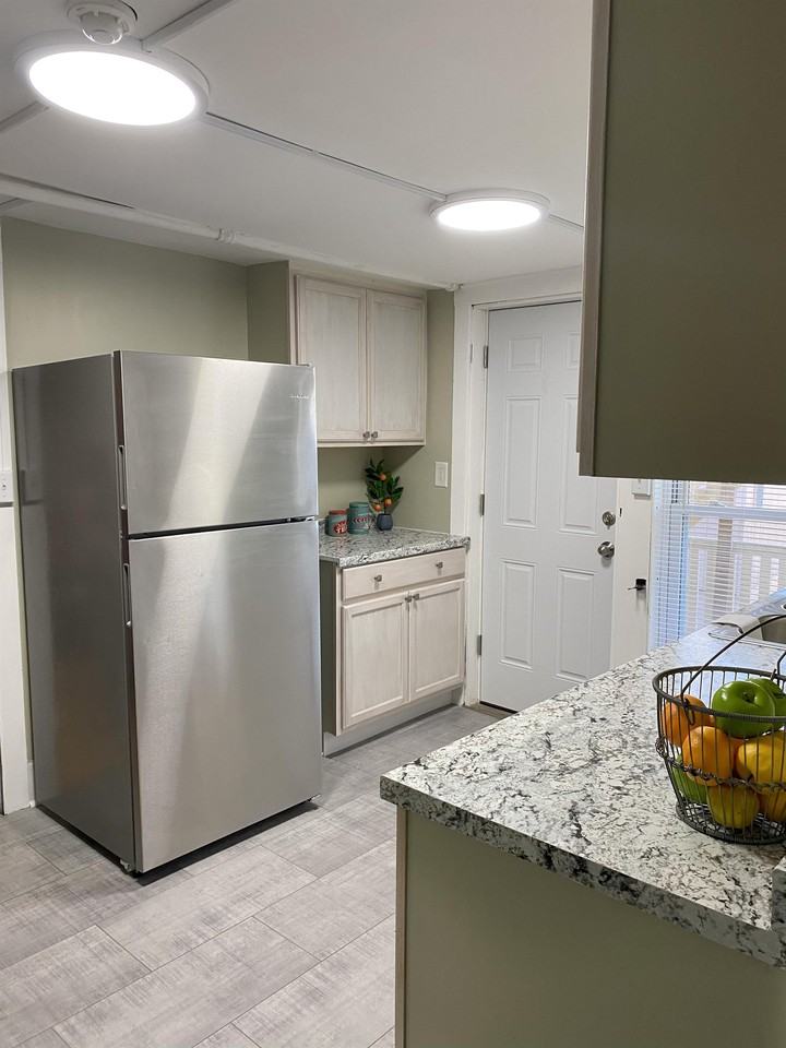 East Spencer Street - Photo 4 of 20