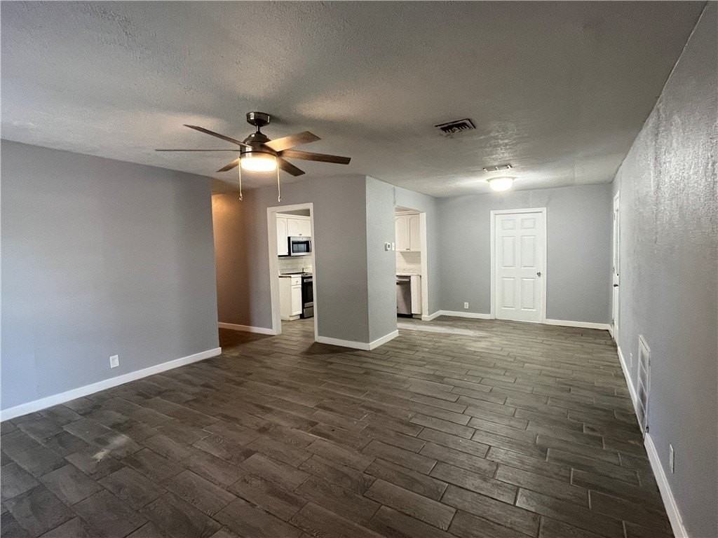 10833 Mayfield Dr - Photo 3 of 22