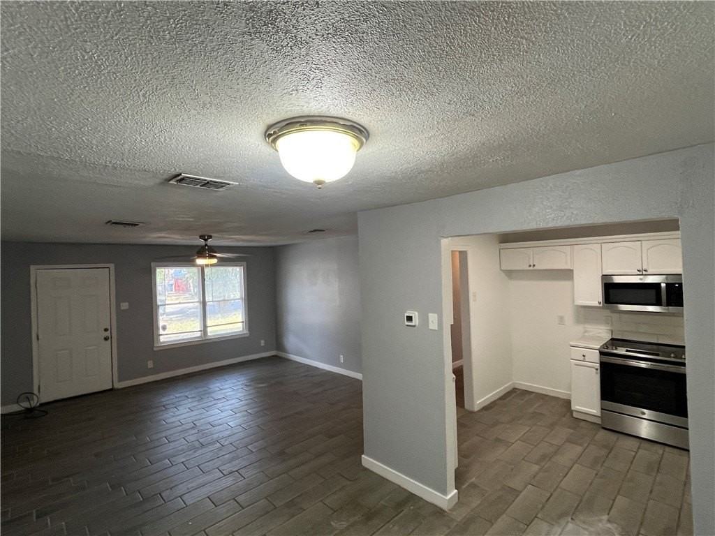 10833 Mayfield Dr - Photo 6 of 22