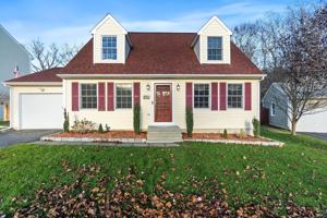 featured image of 240 Heather Glen Ln