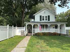 35 Circle St #A - Photo 1 of 1