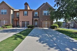 5025 Sherwood Way - Photo 1 of 1