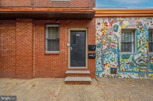1183 S 13th St #1R - Photo 1 of 1