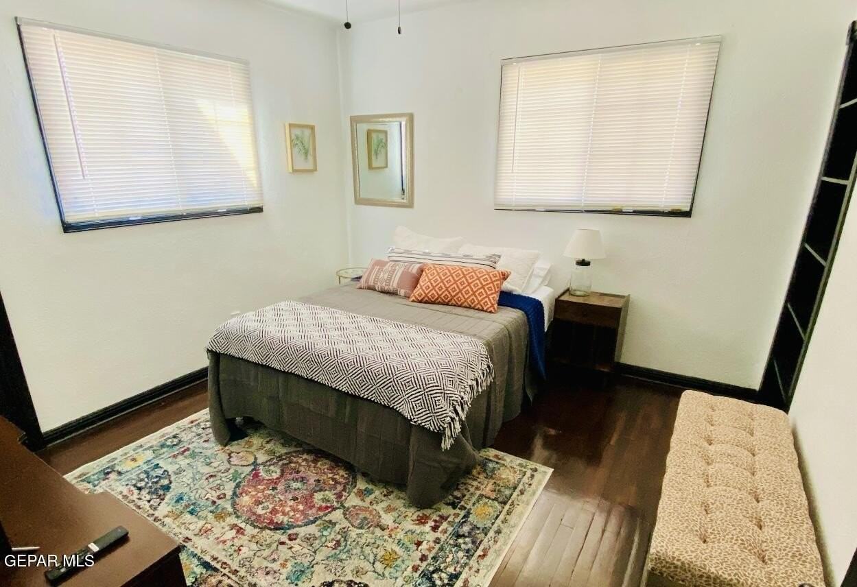 2624 Aurora Ave - Photo 6 of 19