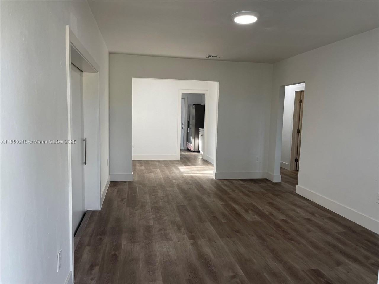 771 Ne 137th St - Photo 2 of 15