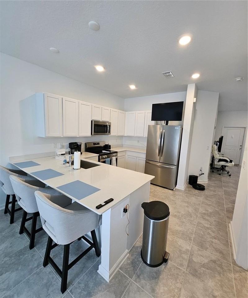 2436 Skyline Loop - Photo 3 of 18