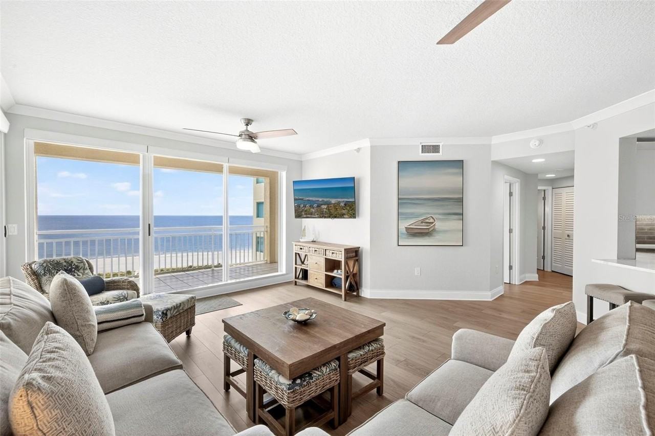 1170 Gulf Boulevard #1403 - Photo 4 of 35