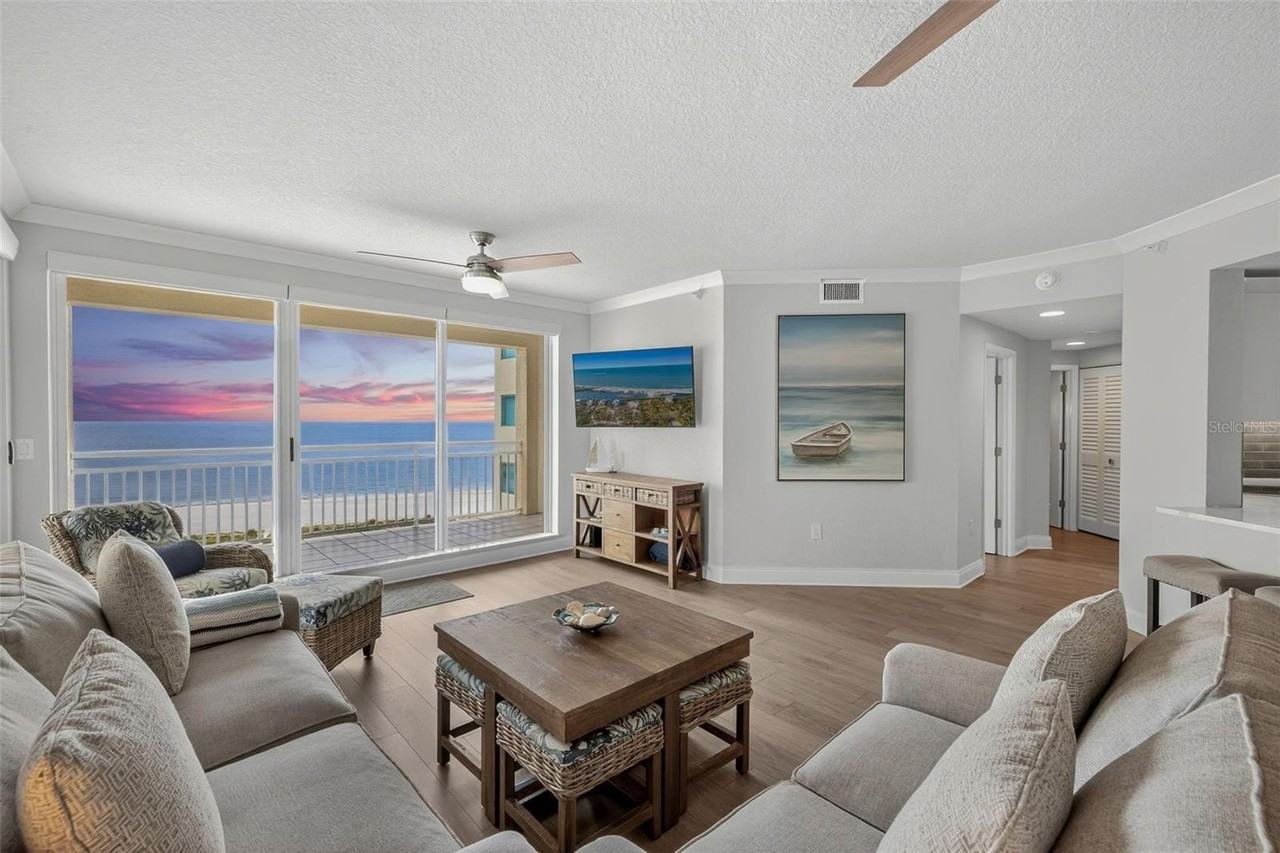 1170 Gulf Boulevard #1403 - Photo 5 of 35