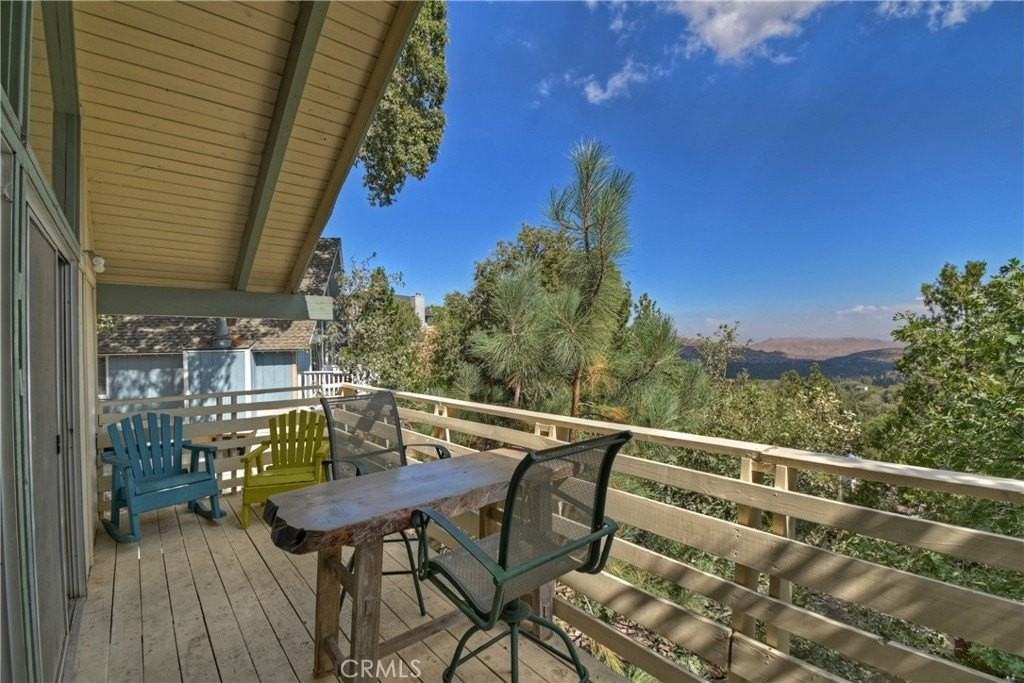 1219 Klondike Drive - Photo 3 of 37