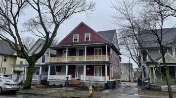 featured image of 193 Pearl St #1