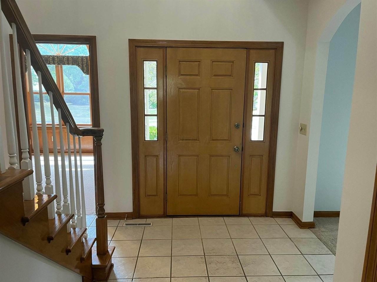 1156 Lake Pt - Photo 6 of 46