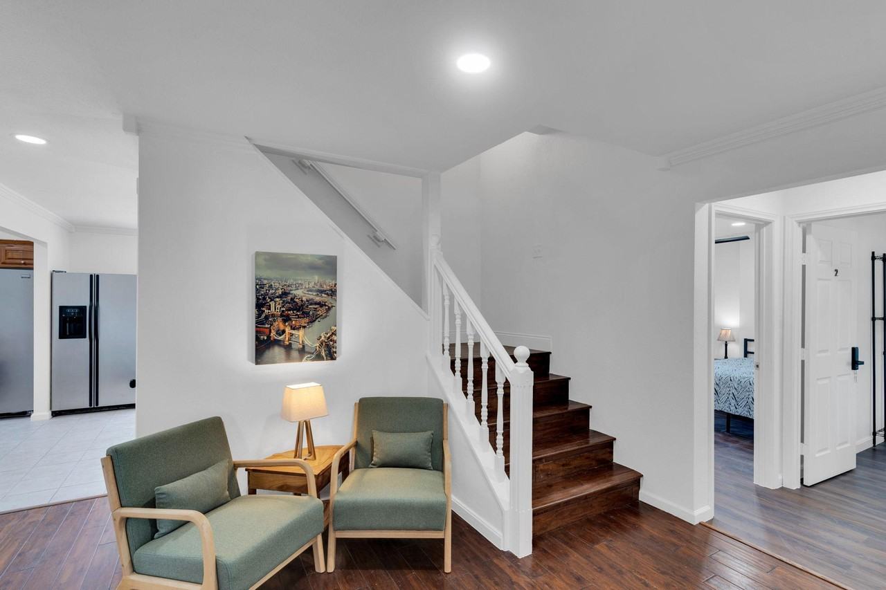 N 1st St - Photo 4 of 9