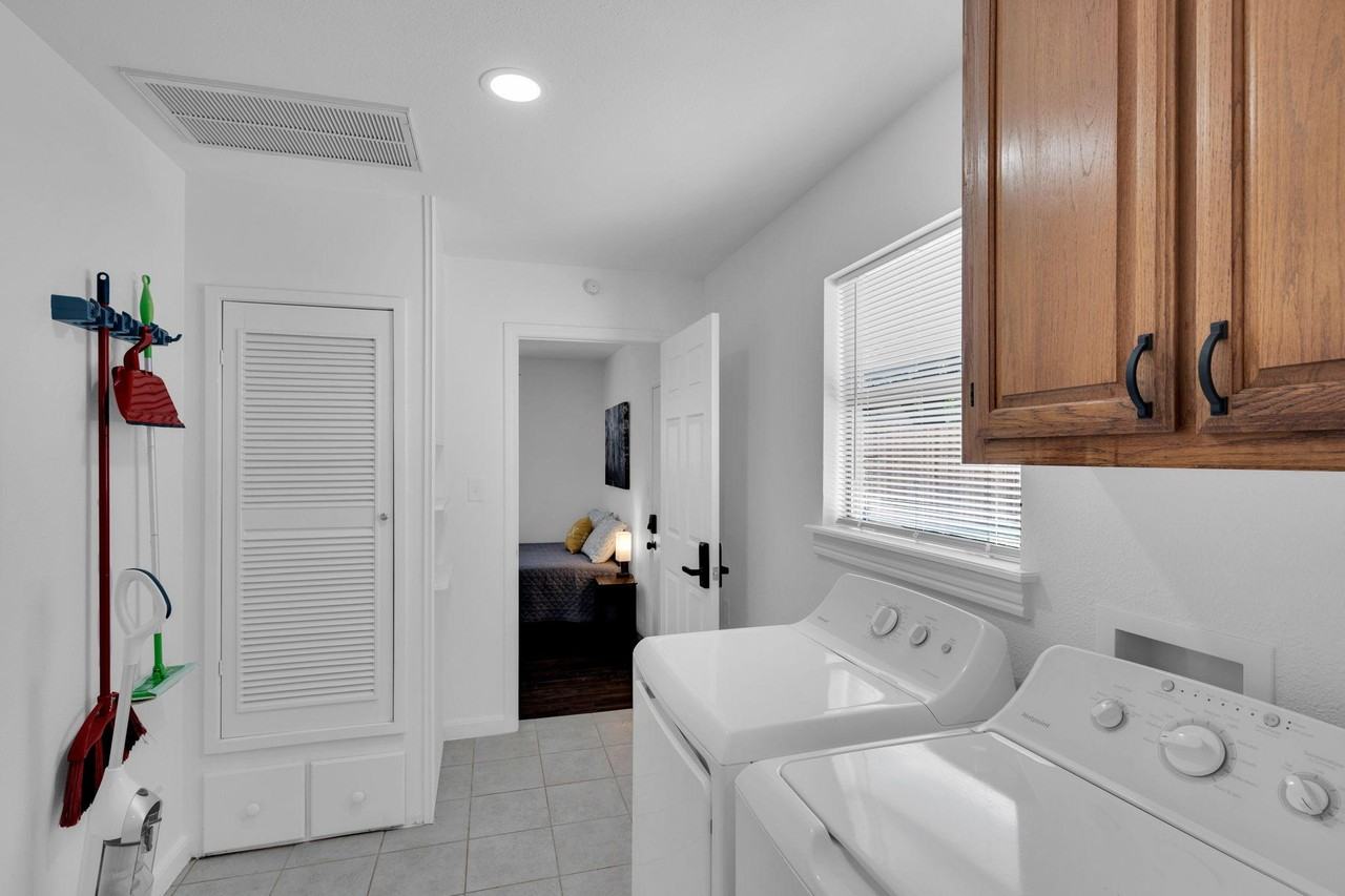 N 1st St - Photo 7 of 9