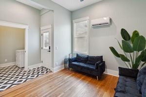 featured image of E Henry St