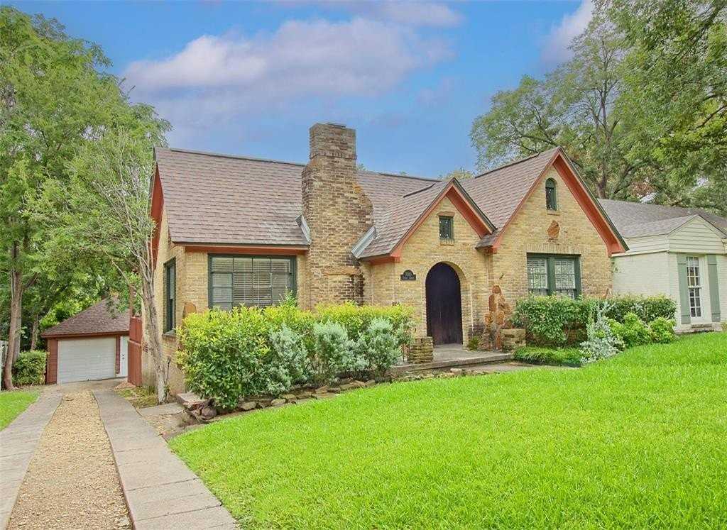 7010 Vivian Ave - Photo 7 of 23