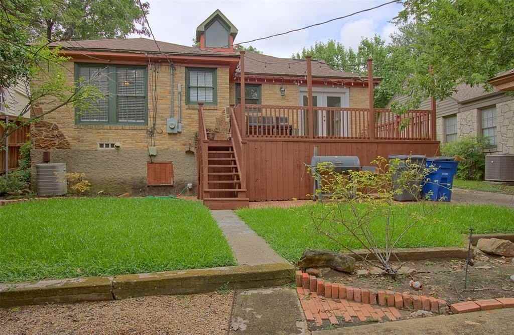 7010 Vivian Ave - Photo 4 of 23