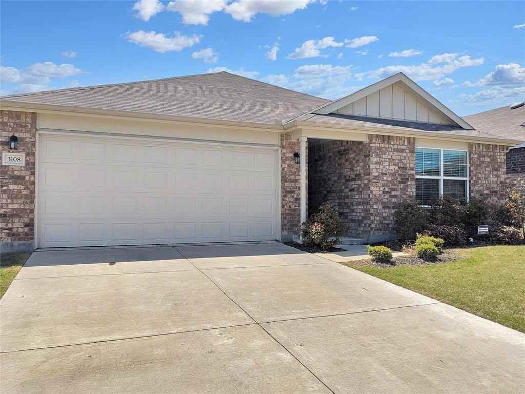 3108 Layla Creek Dr - Photo 2 of 15