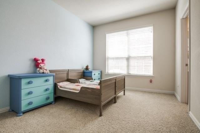 1931 Lantana Ln - Photo 4 of 24